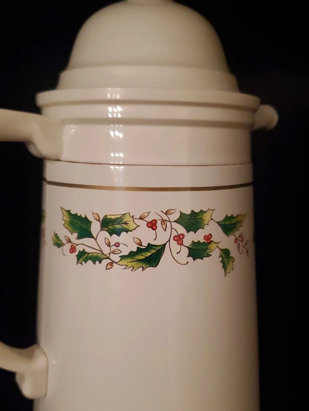 Holiday Holly & Berry Vintage Coffee Carafe
